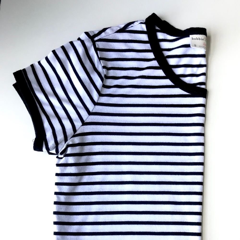 Bobbie & Brooks Crop Top!!
